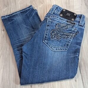 MISS ME Blue Jean Capri Women's Size 29 Angel Wings Blingy Pockets